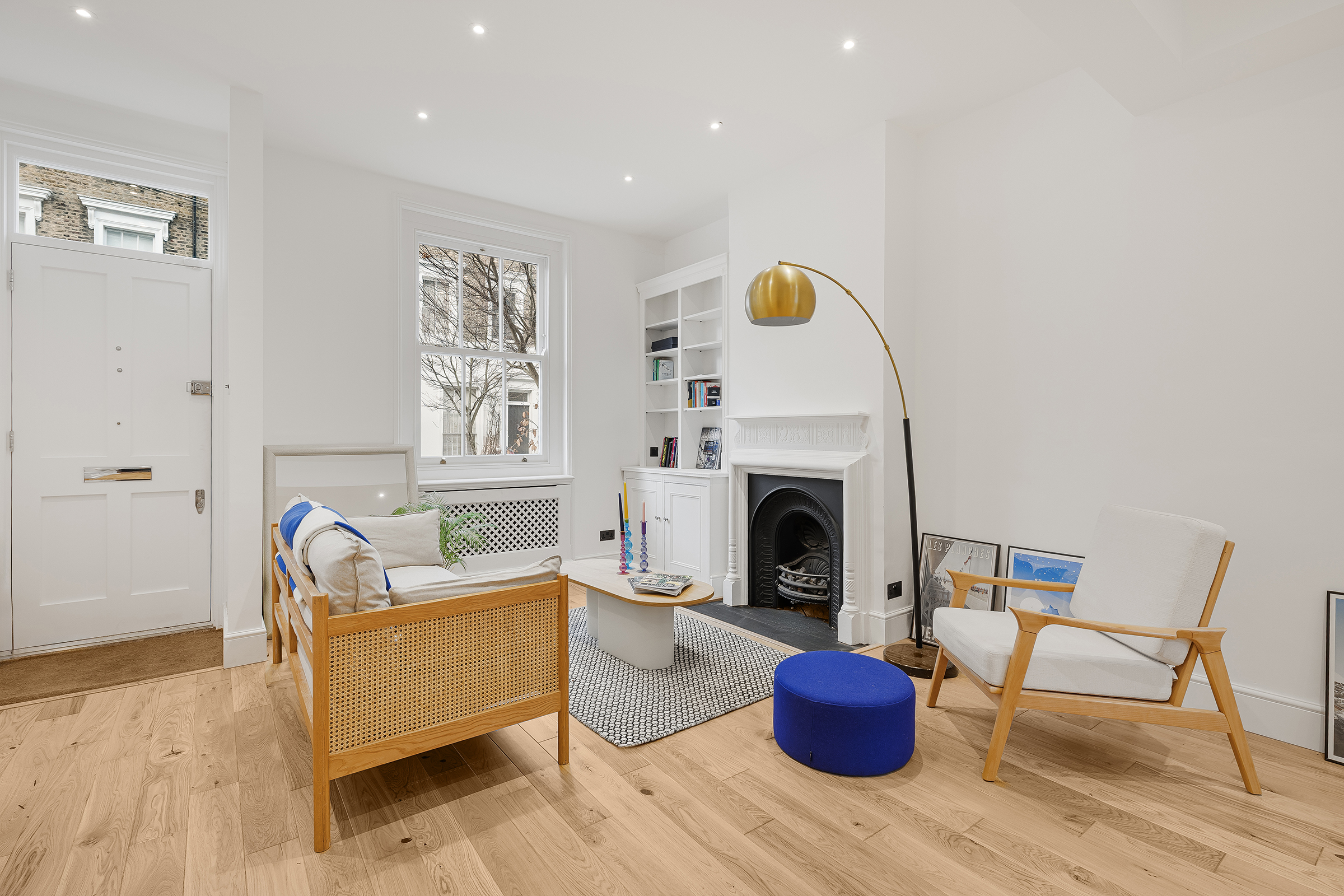 4 bedroom town house for sale 0