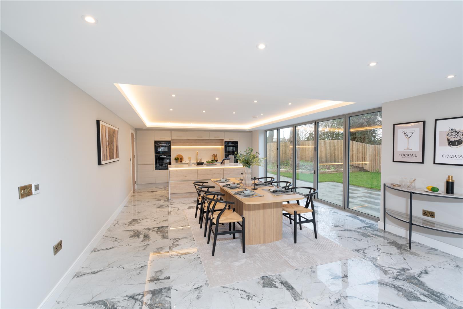 6 bedroom detached new house for sale 0