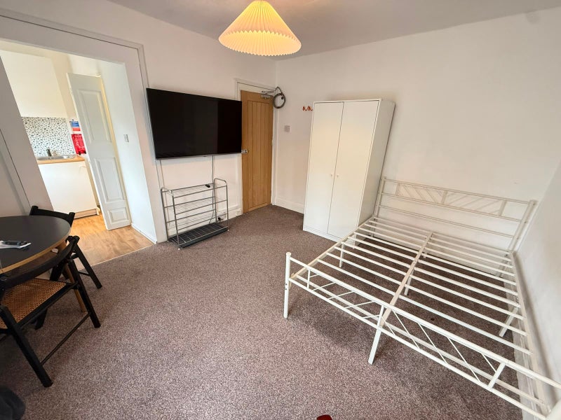 15, North Circular Road, Neasden photo 5