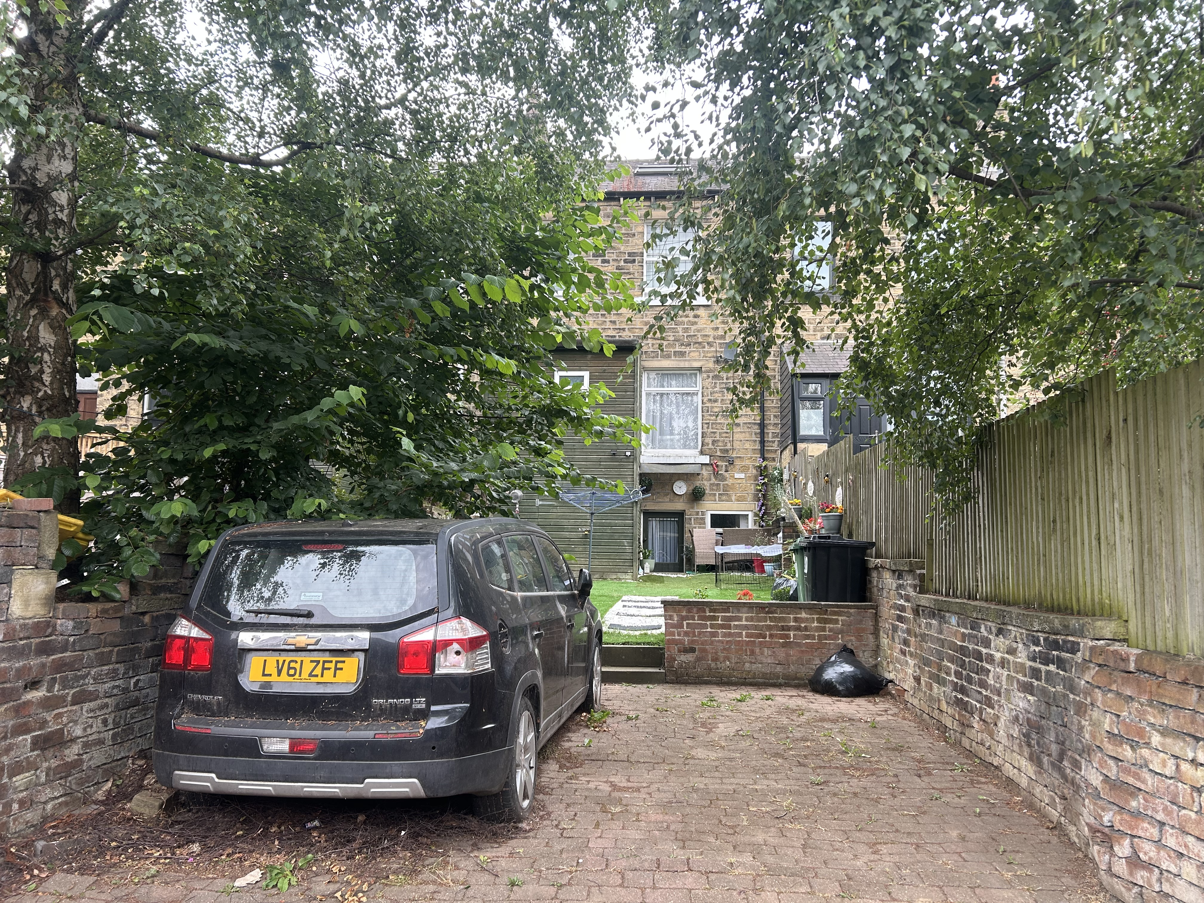 20, Armitage Road, Huddersfield photo 5
