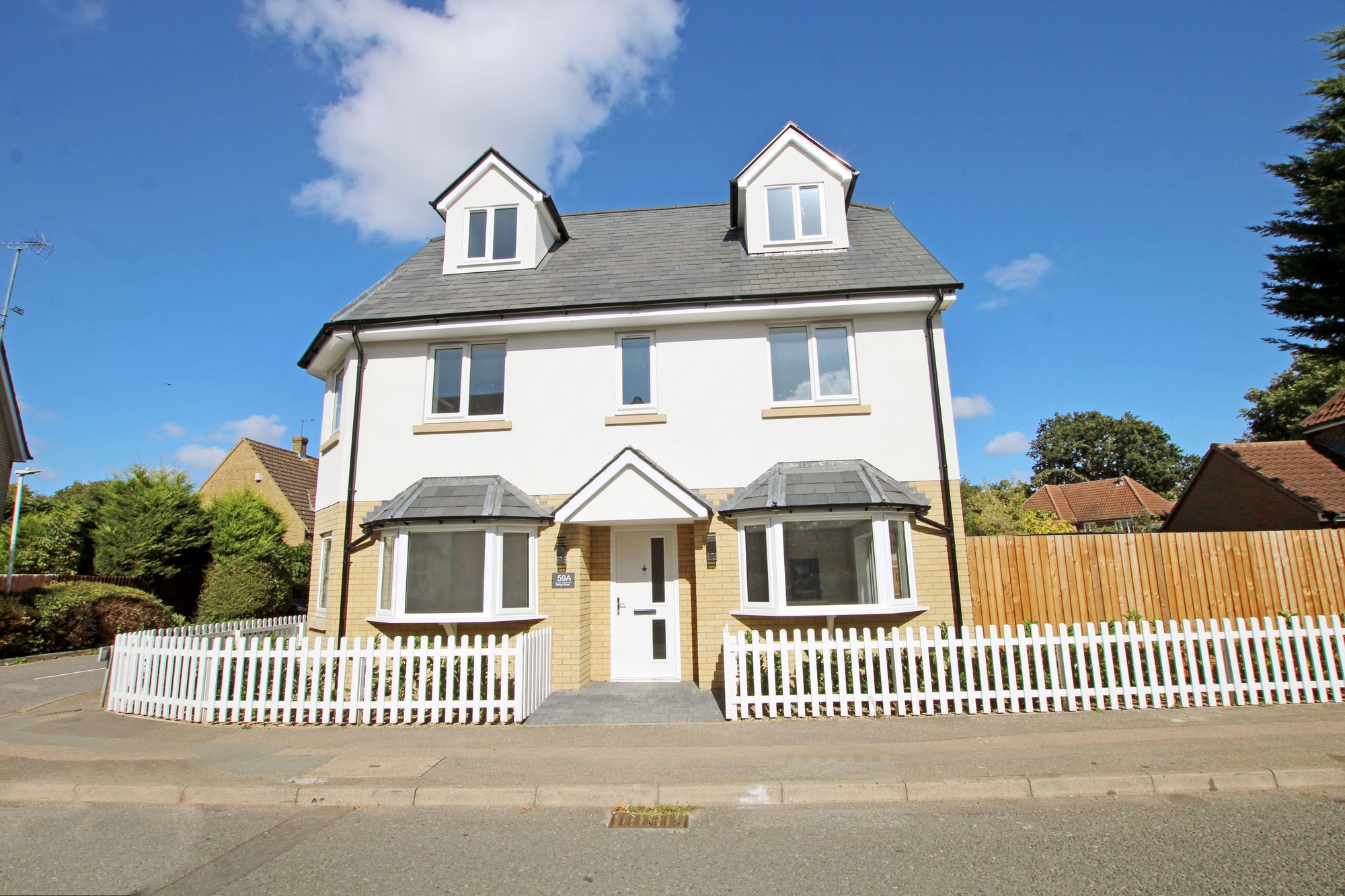 4-bed house on 59 Bridge Street, Basildon, £560,000