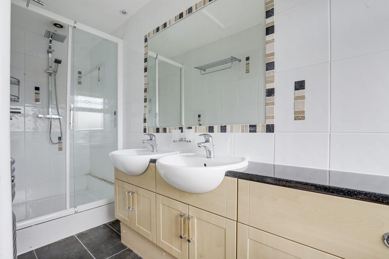 Photos of Sherwood Vale, Sherwood, Nottinghamshire NG5 62324444