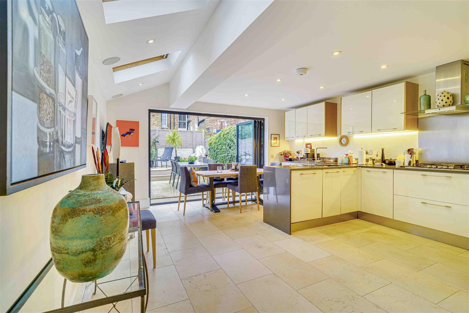 Eywa – Boutique Luxury Residences in Business Bay