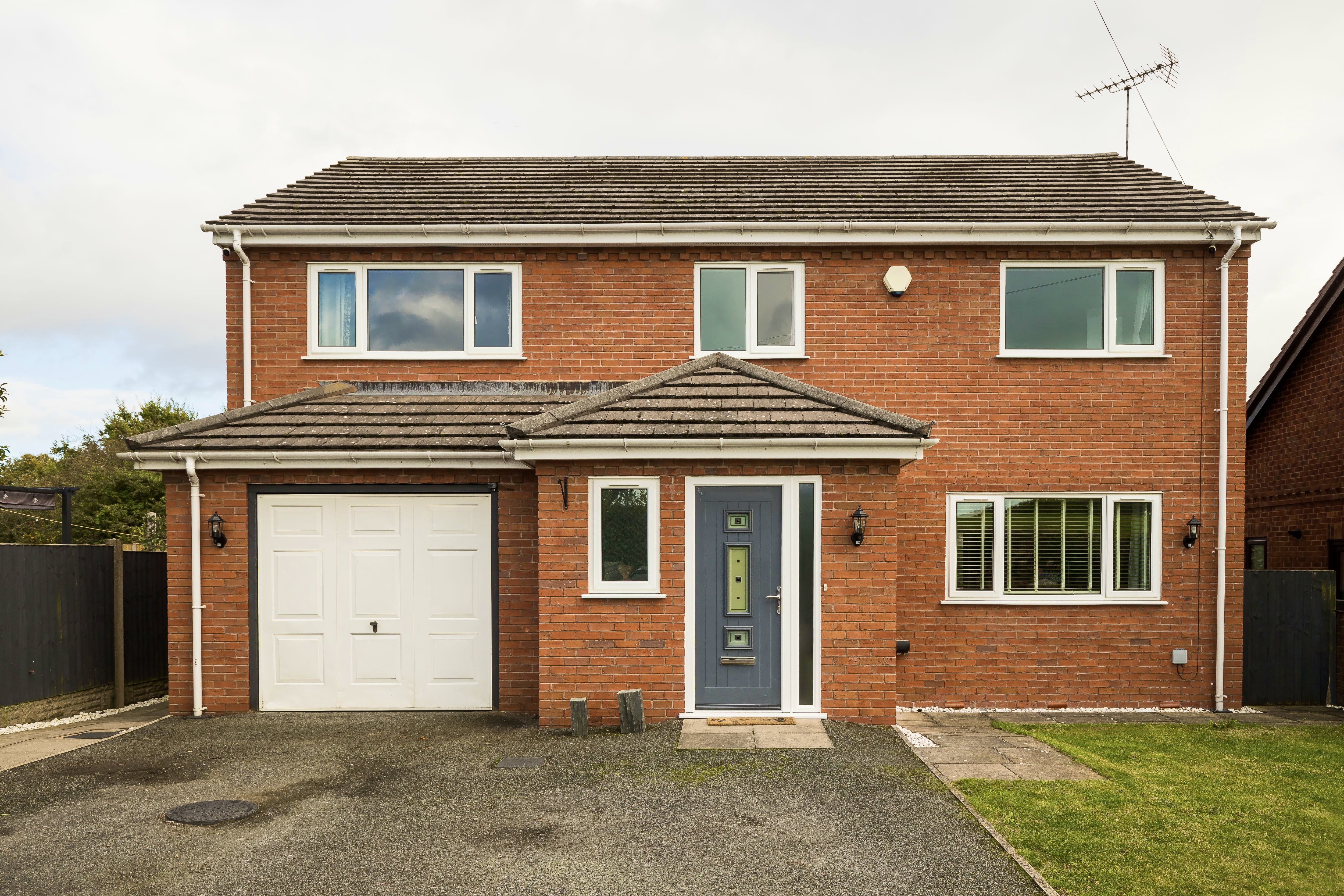 4-bed house on 27, The Brackens, Buckley, £375,000