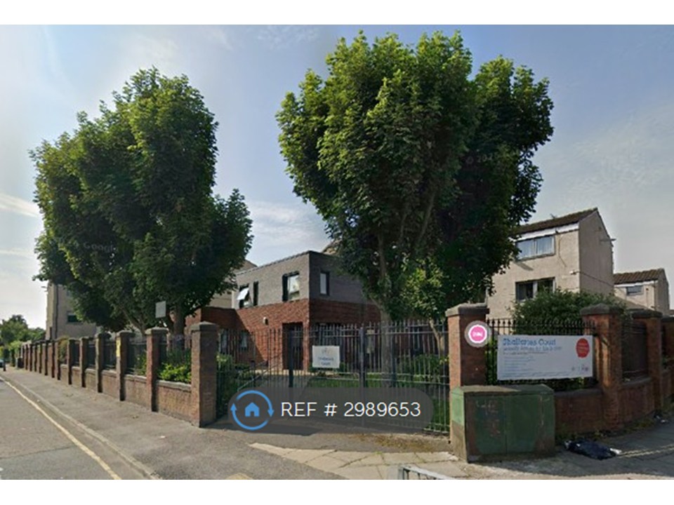Shallcross Court, Liverpool photo 3