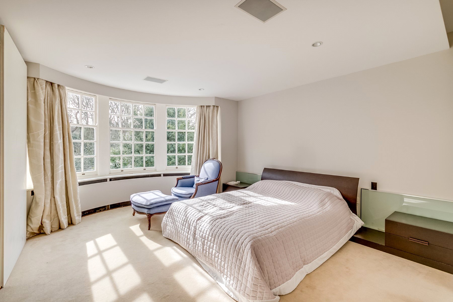 Photos of Ingram Avenue, Hampstead Garden Suburb, London NW11