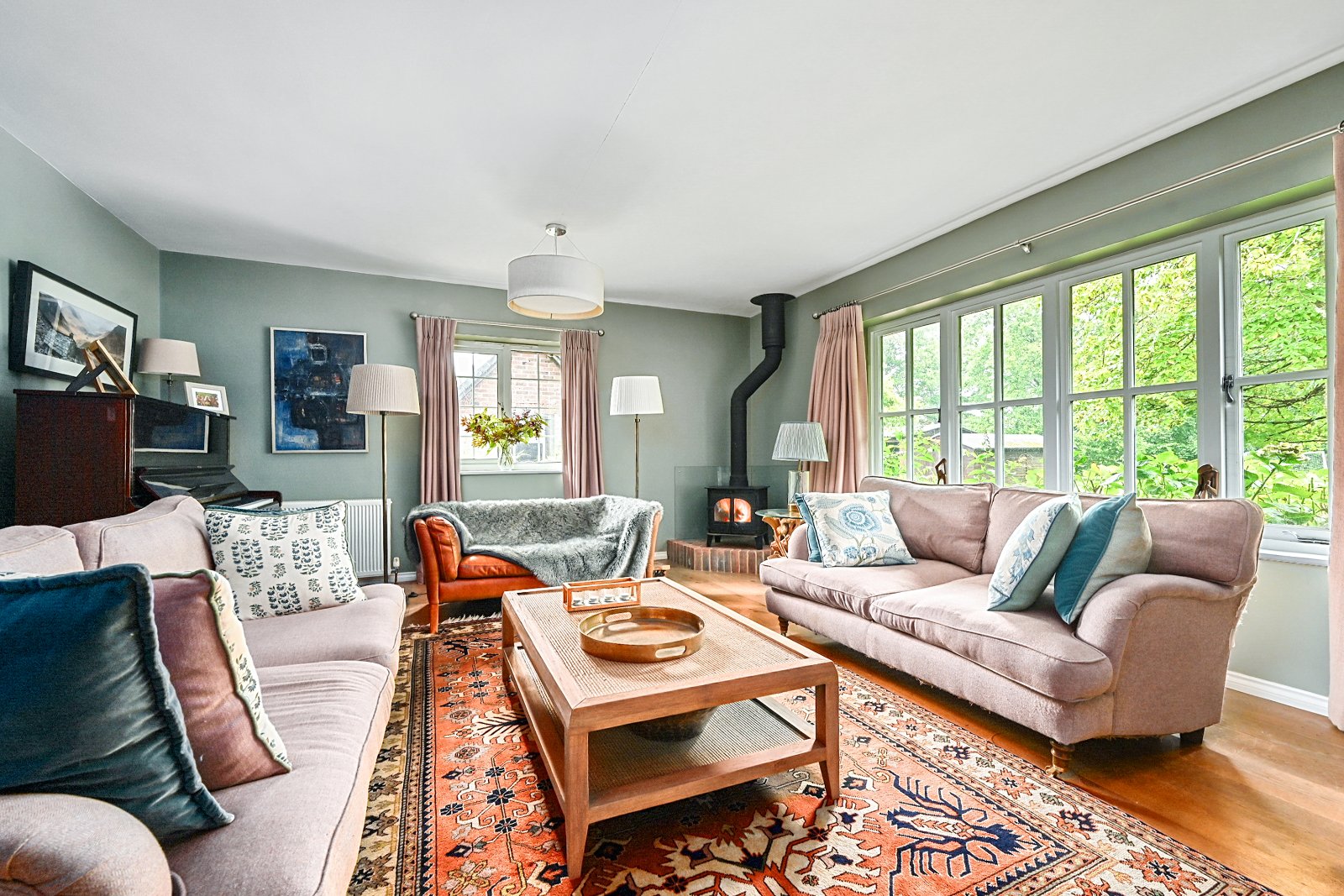 5 bedroom semi-detached house for sale 0