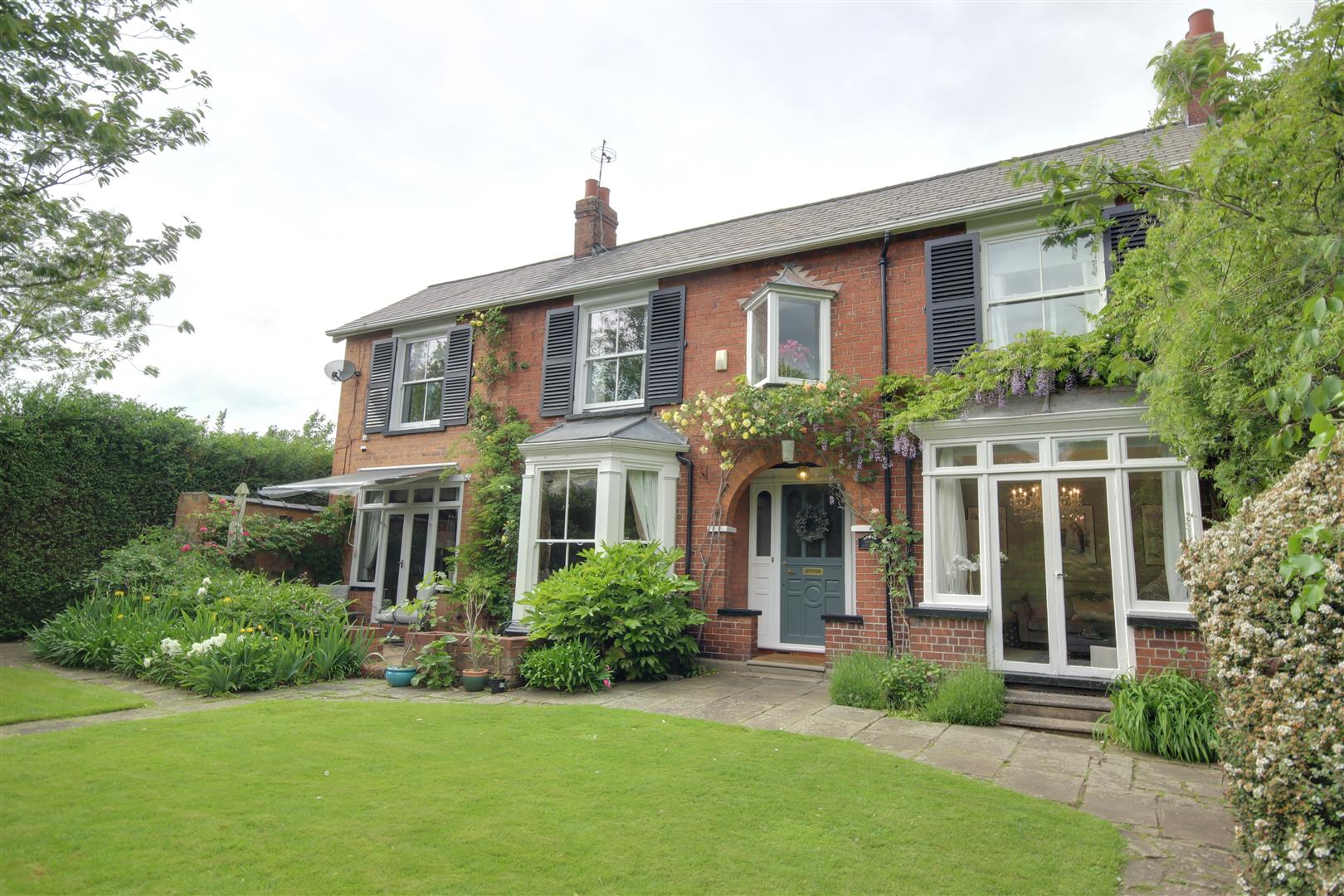 Photos of Great Gutter Lane, Willerby, Hull HU10 66298013 PrimeLocation