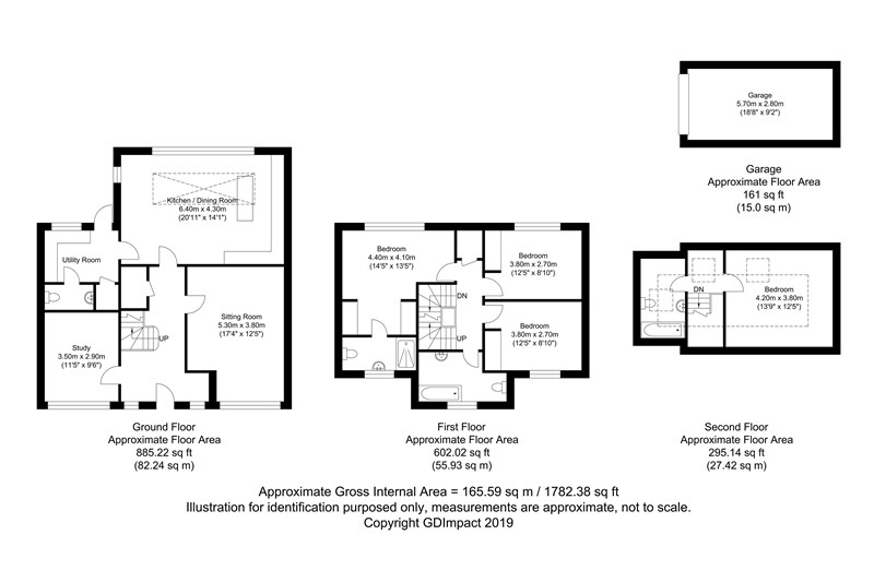 4 Bedrooms Detached house for sale in Eaton Close, Uckfield TN22