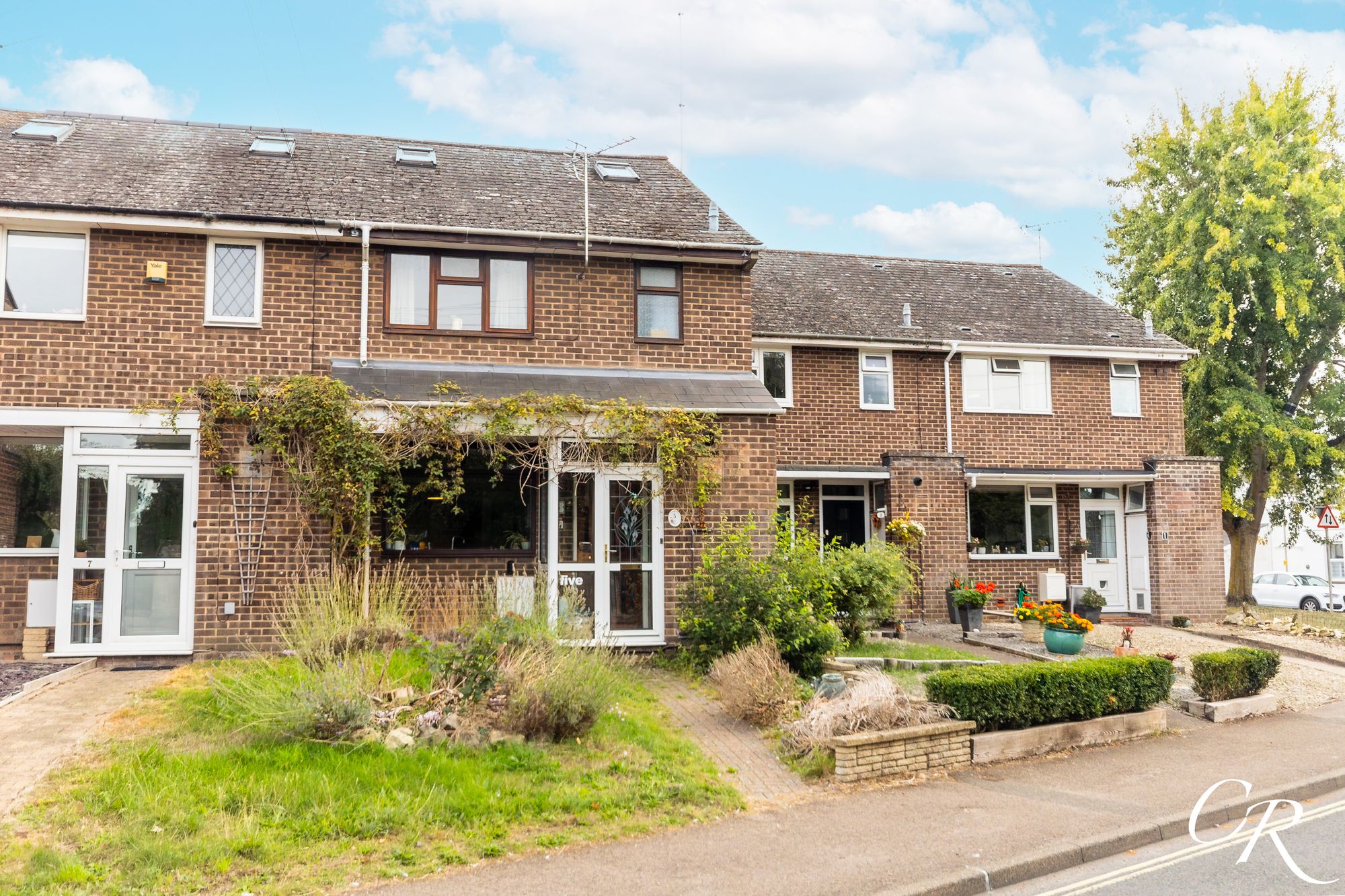 4 bed terraced house for sale