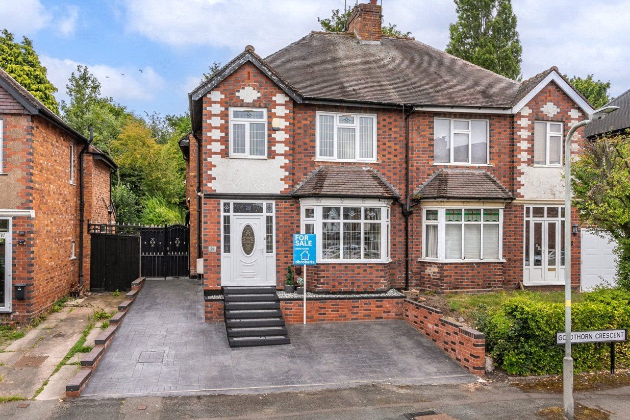 3-bed house on 29, Goldthorn Crescent, Wolverhampton, £300,000