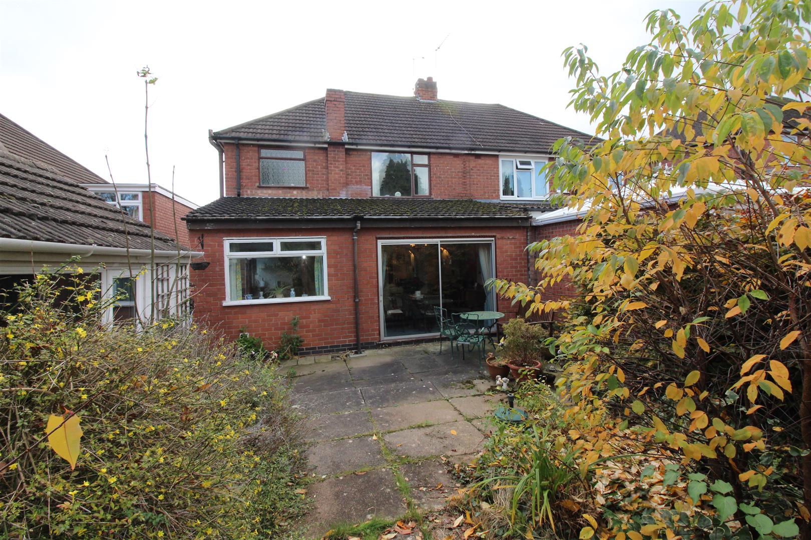 Free property report 8 Brayford Avenue, Coventry, CV3 5BS Chimnie