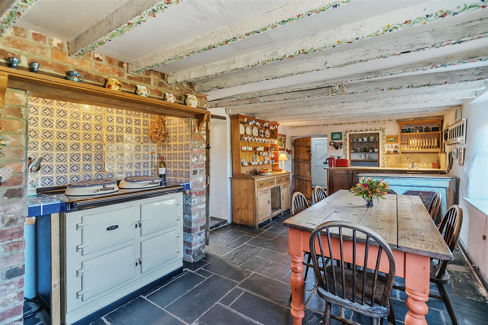 4 bedroom farmhouse for sale 0