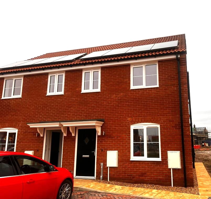 19, Dahlia Crescent, Spalding photo 5