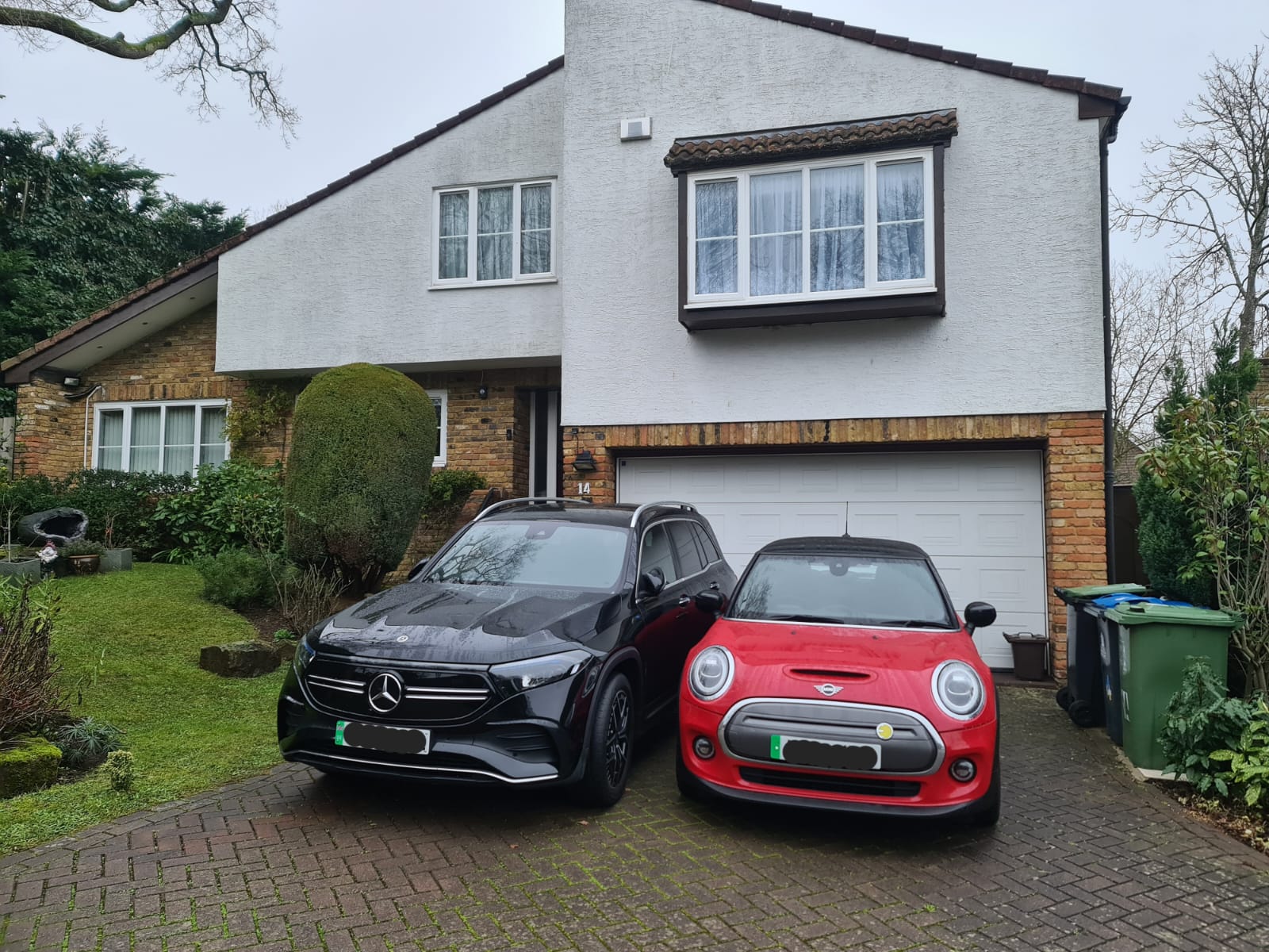 5 bedroom detached house for sale 0