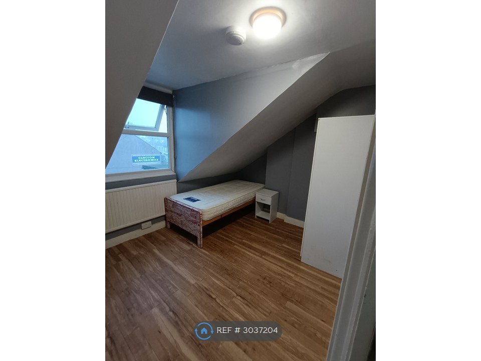 Top Floor Rear Room A, Old Road, Clacton-On-Sea photo 4