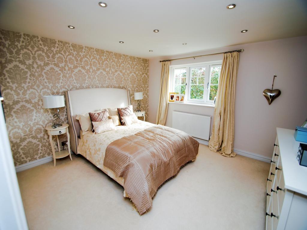 Free property report 149 Old Woosehill Lane, Wokingham, RG41 3HR Chimnie