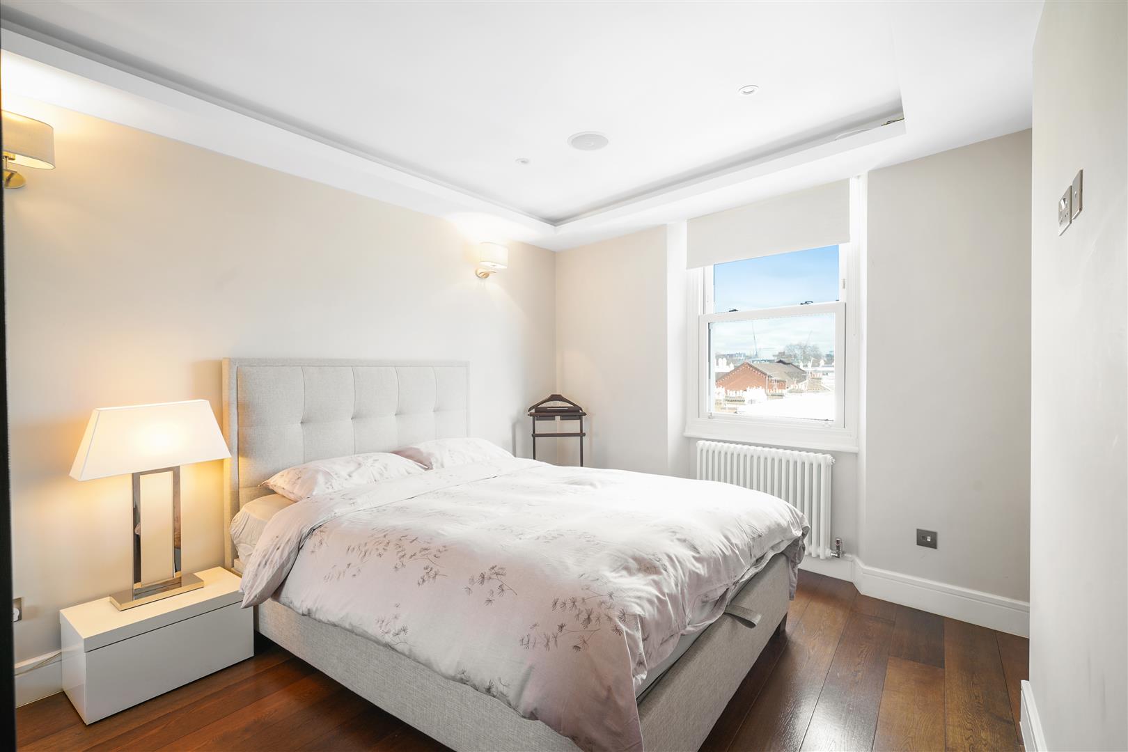 2 bedroom flat for sale 0