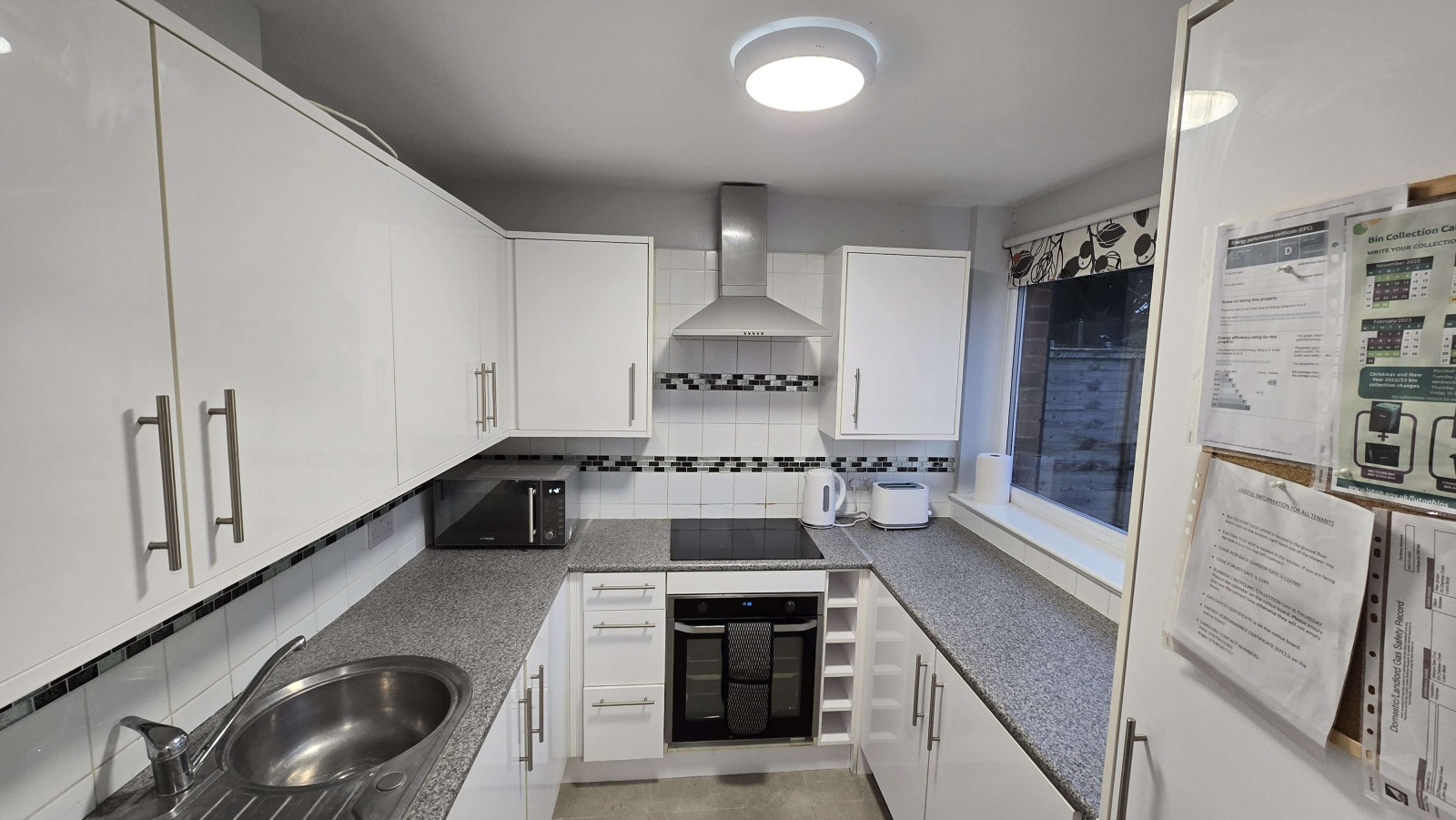 23 Chertsey Close, Luton photo 4