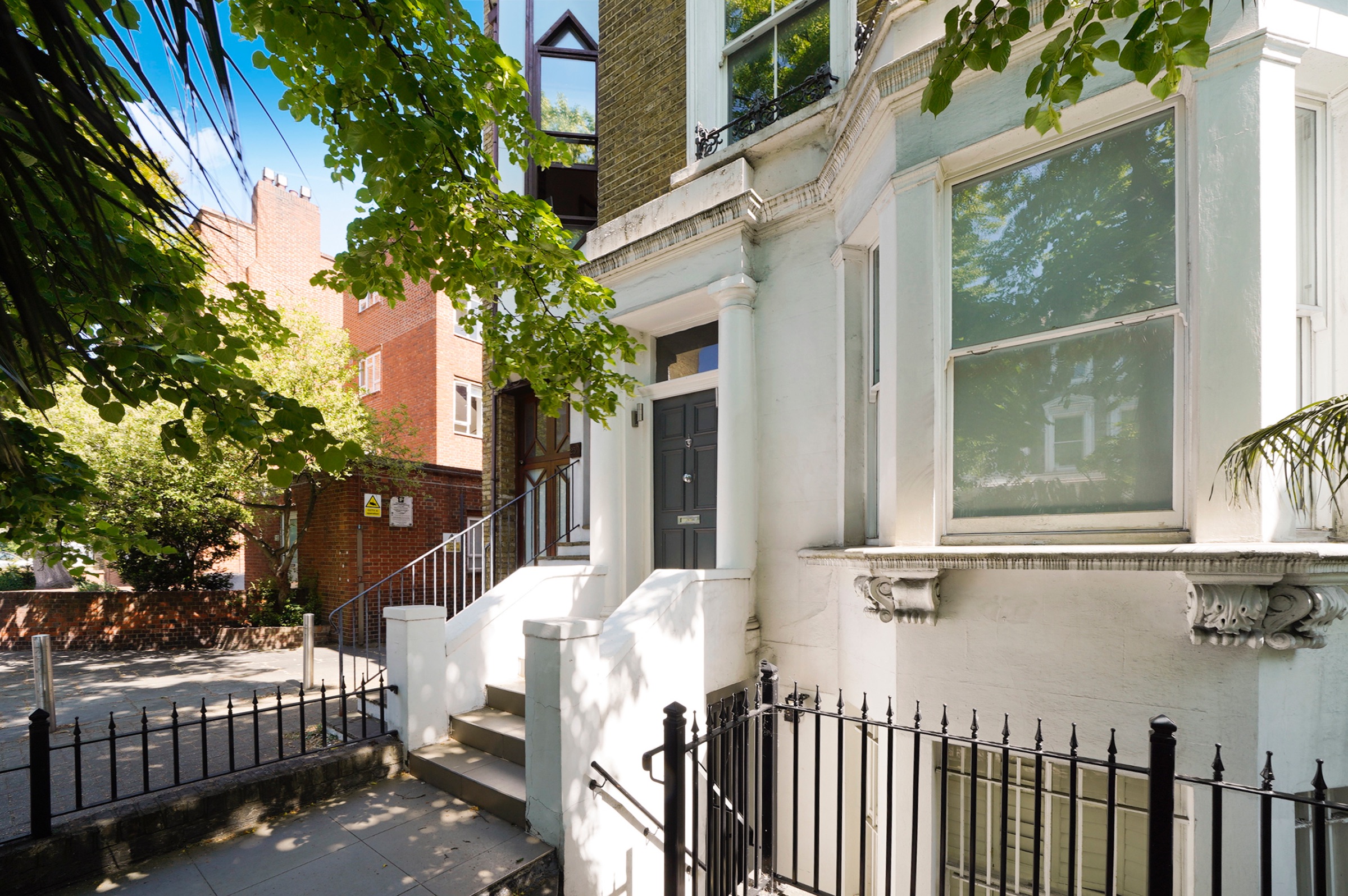 2 bedroom new flat for sale