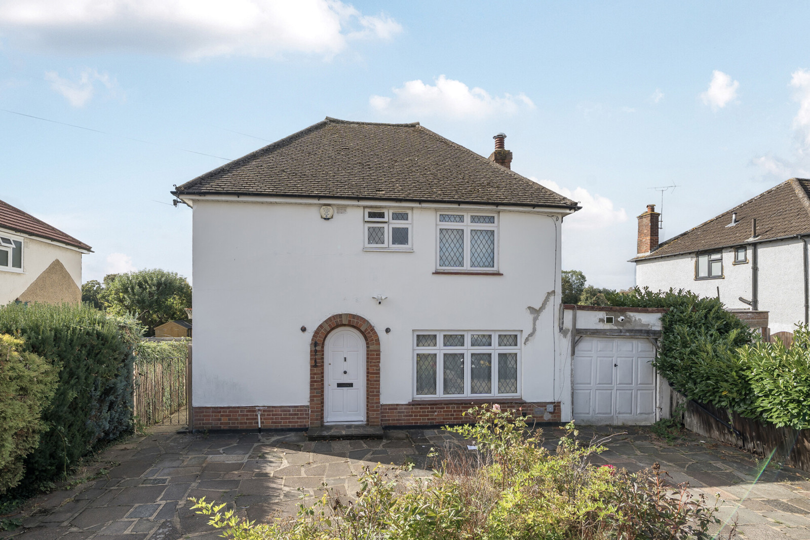 3 bedroom detached house for sale 0