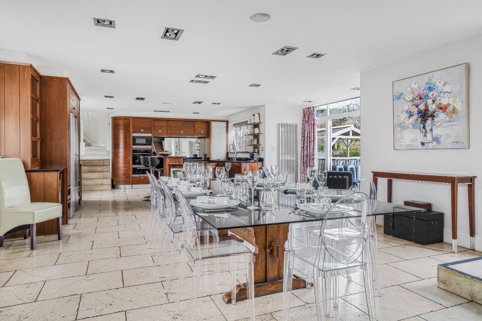 7 bedroom detached house for sale 0