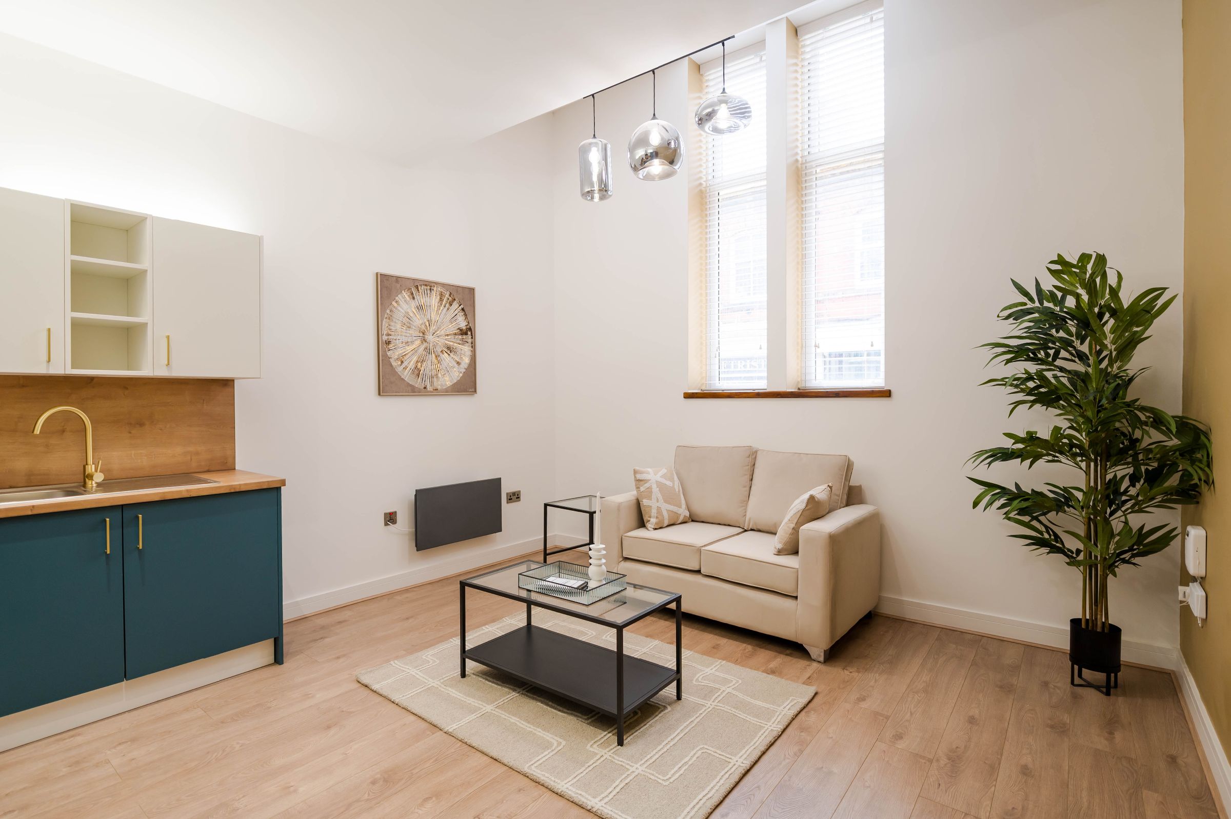 Flat 3, 5 Crompton Street, Bury photo 4