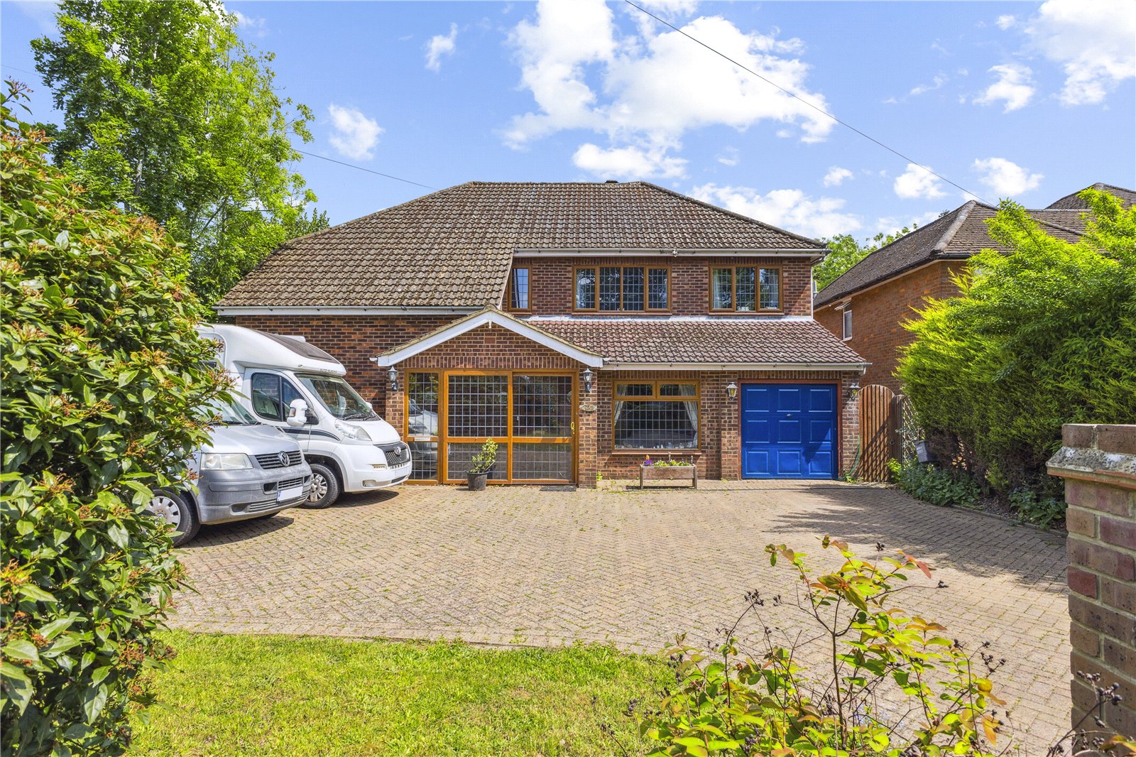 3 bedroom detached house for sale 0