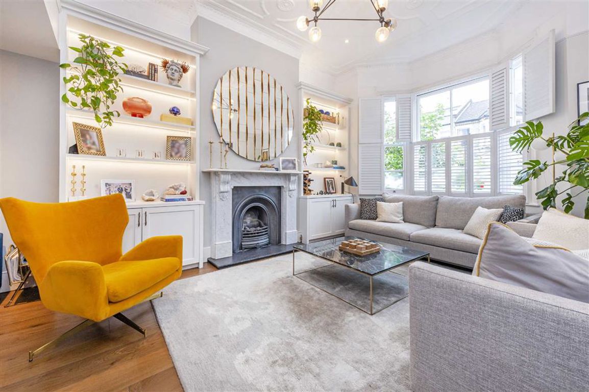 5 bedroom terraced house for sale 0