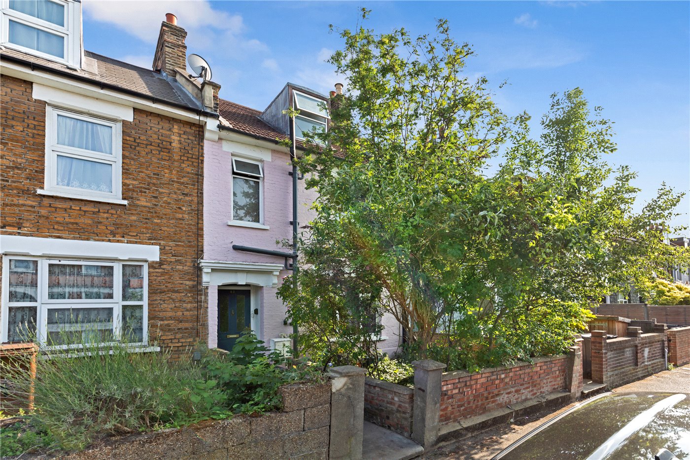 2 bedroom flat for sale