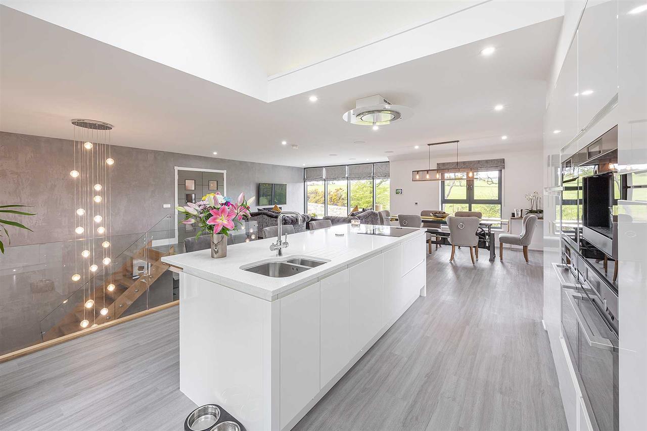 Photos of Oakbank House, Bridgecastle Cottages, Bridgecastle EH48