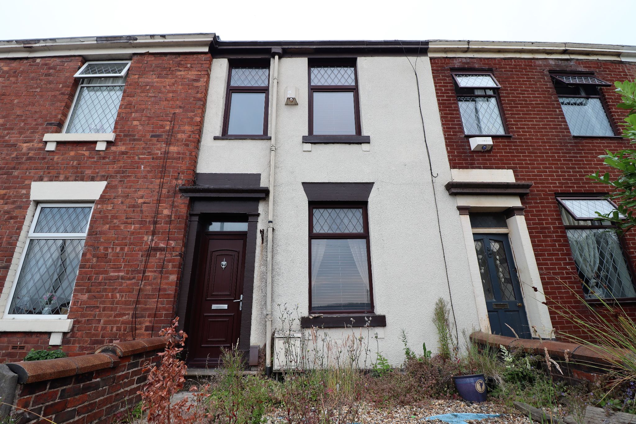 91 Livesey Branch Road, Blackburn photo 2