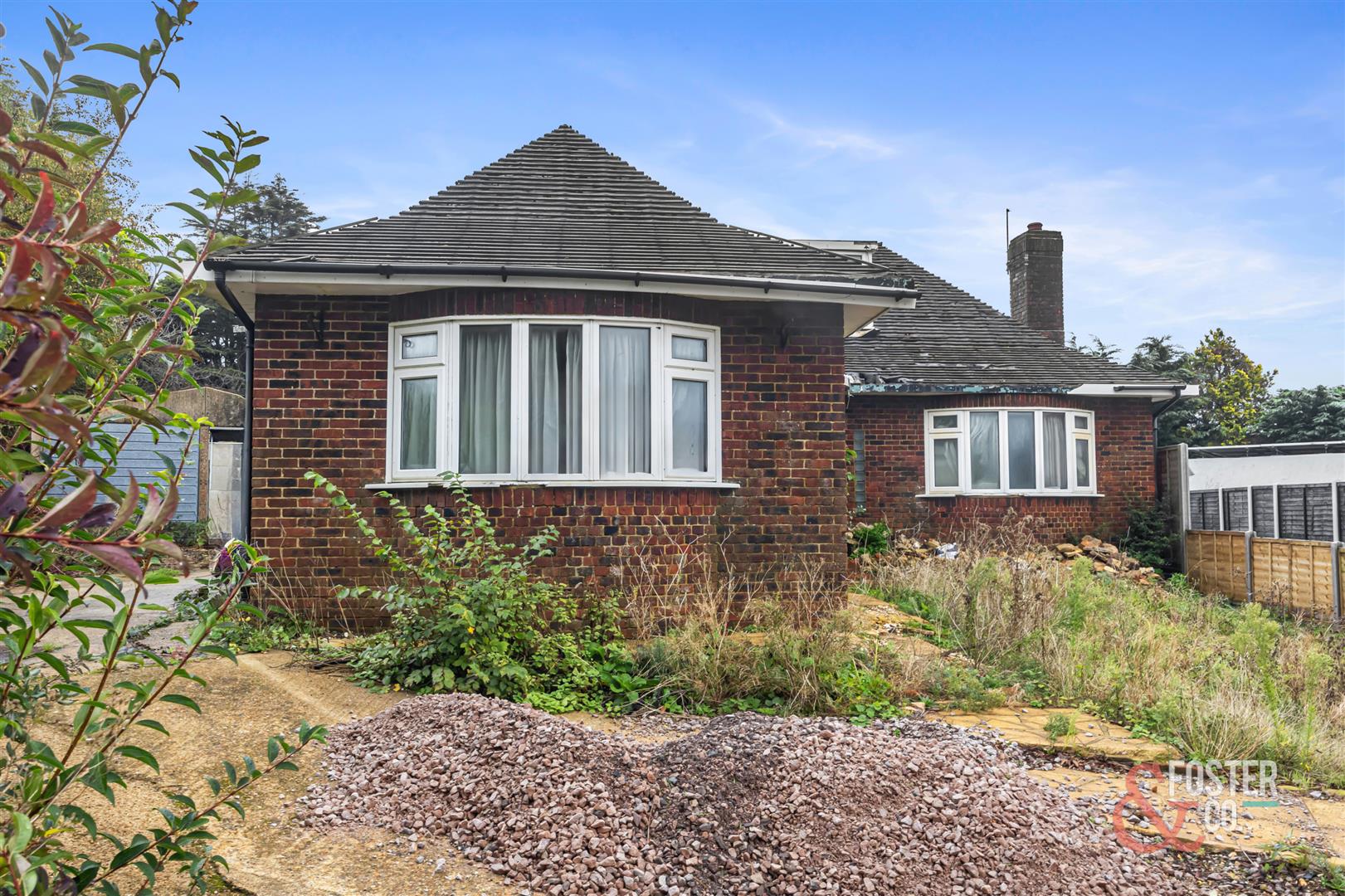 detached house for sale 0