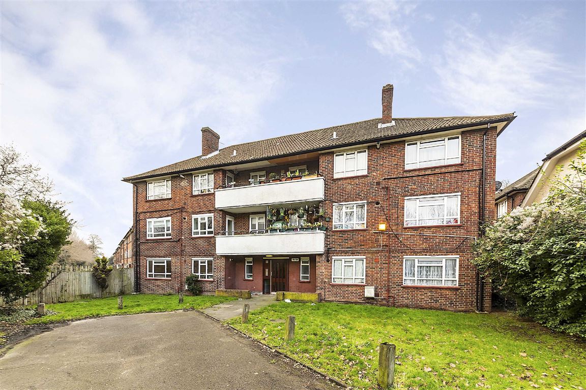 Free property report Flat 20, Poplar Court, Gap Road, London, SW19 8JN ...