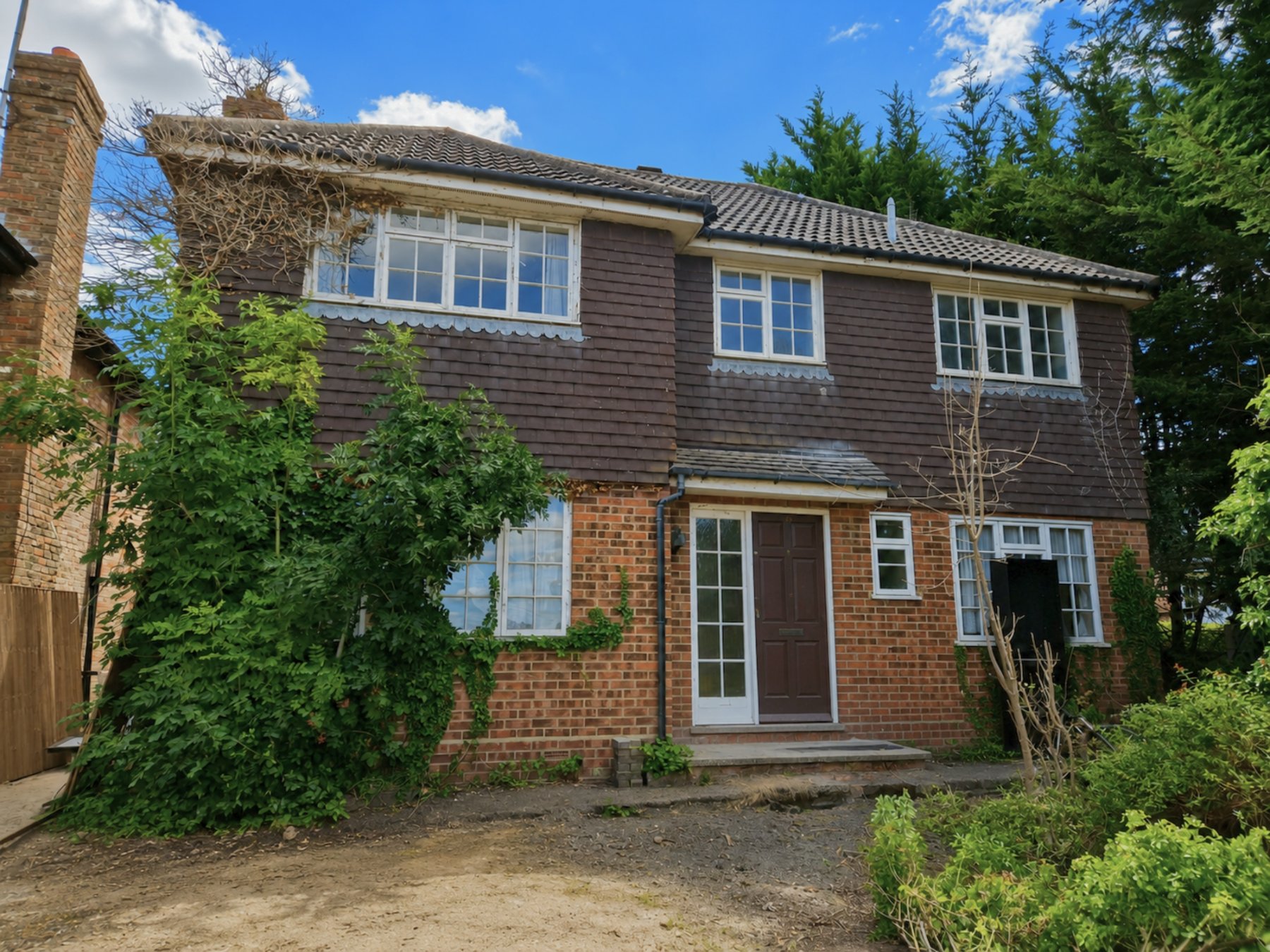 20, Tansy Close, Surrey photo 3