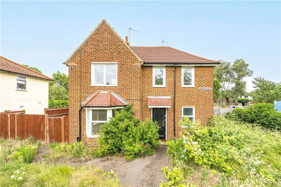 3 bedroom terraced house for sale 0