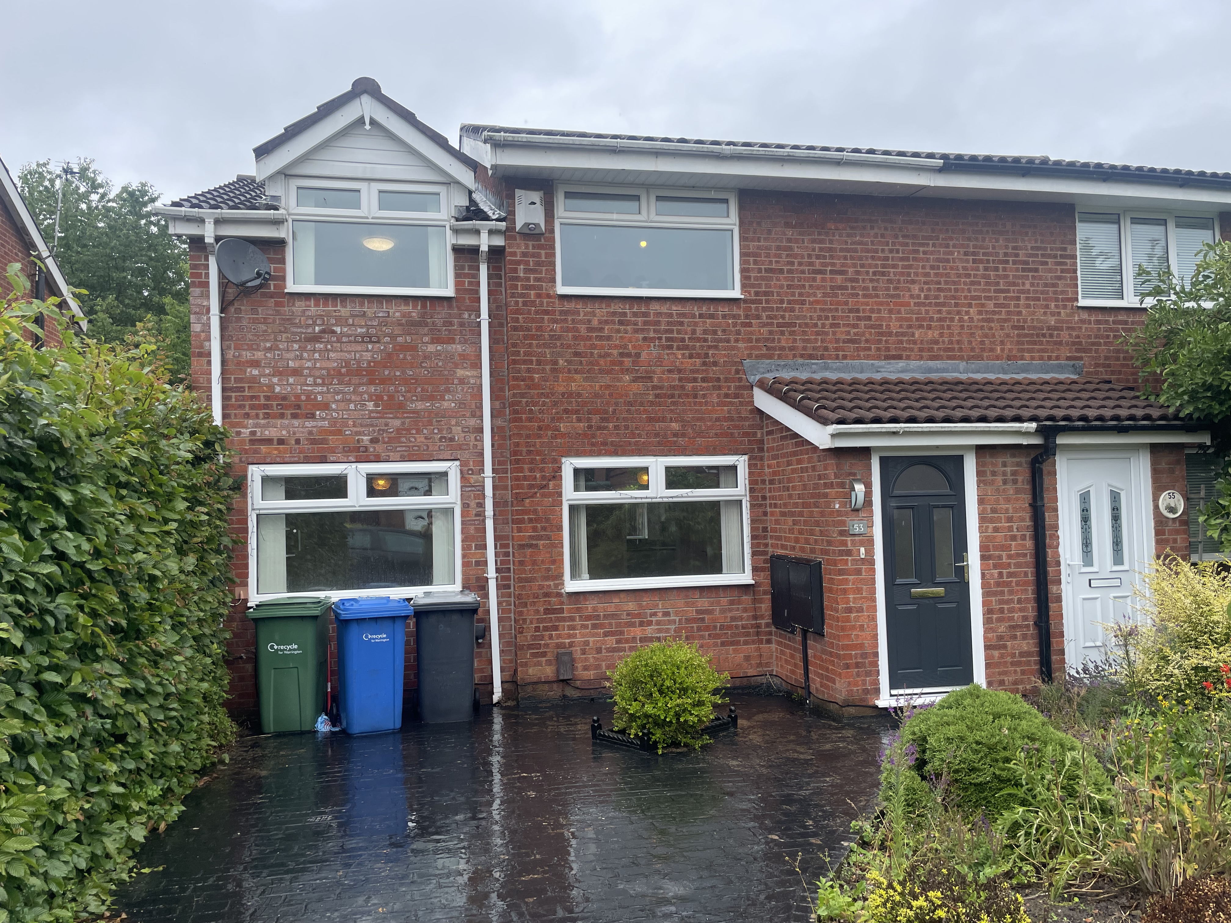3-bed house on 53, Warrington, £1,400/mo