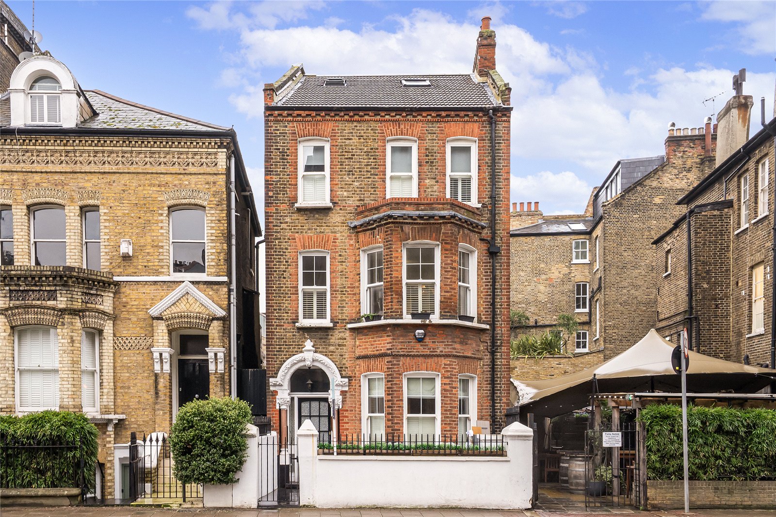 69,, Parkgate Road, London photo 2