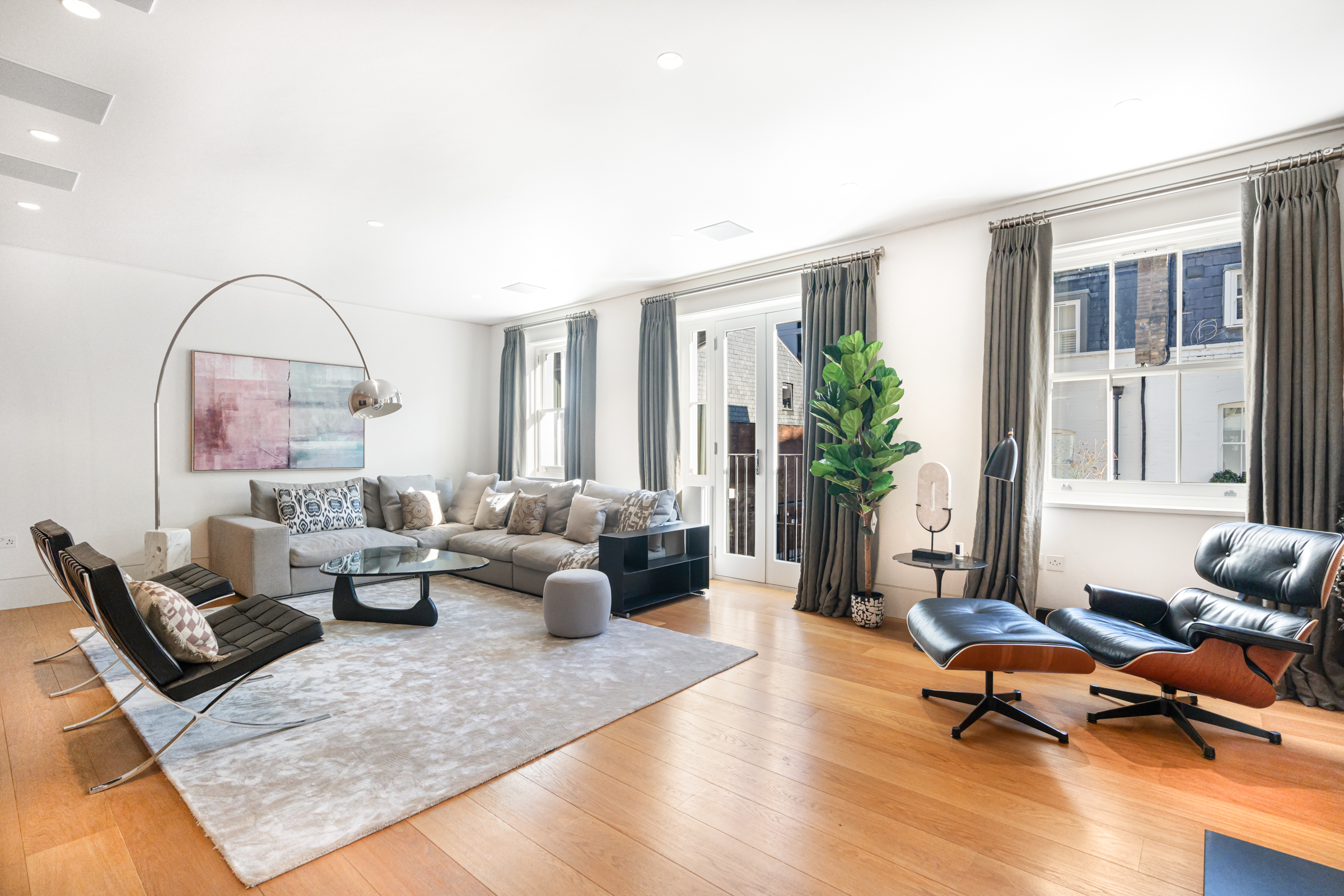 3 bedroom property for sale 0