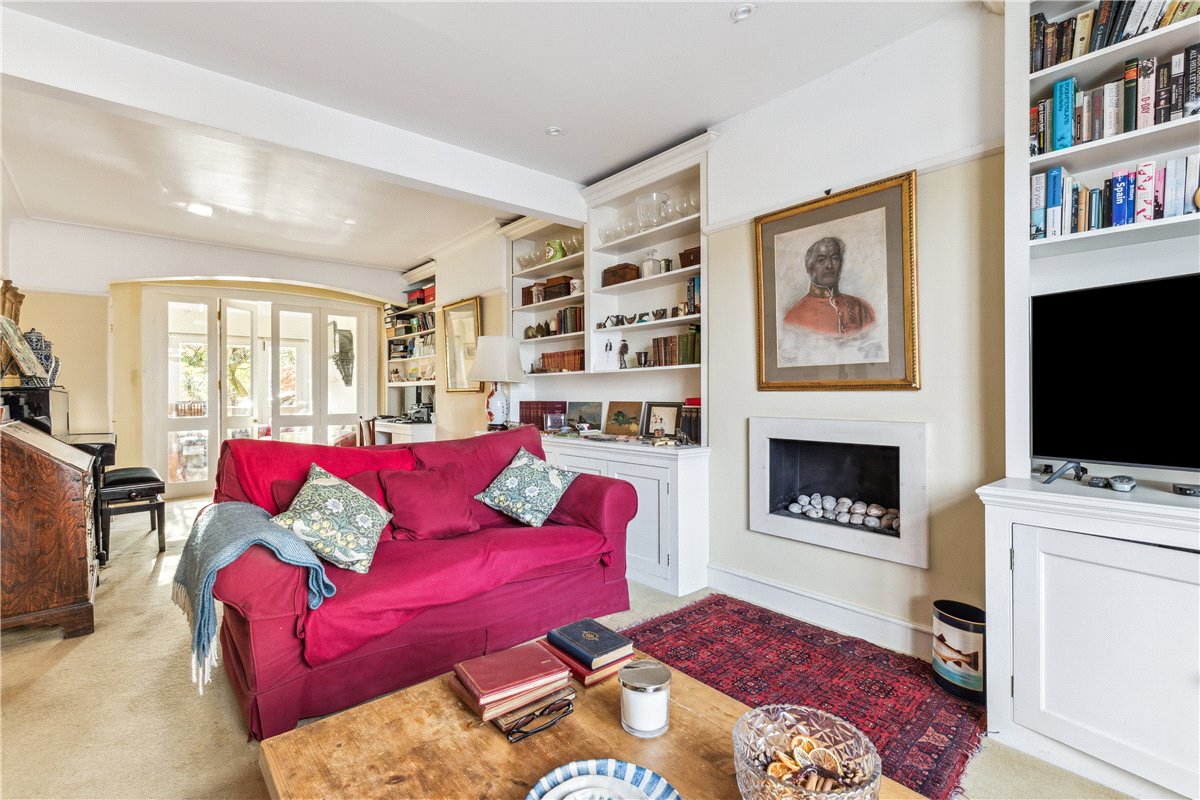 4 bedroom terraced house for sale 0