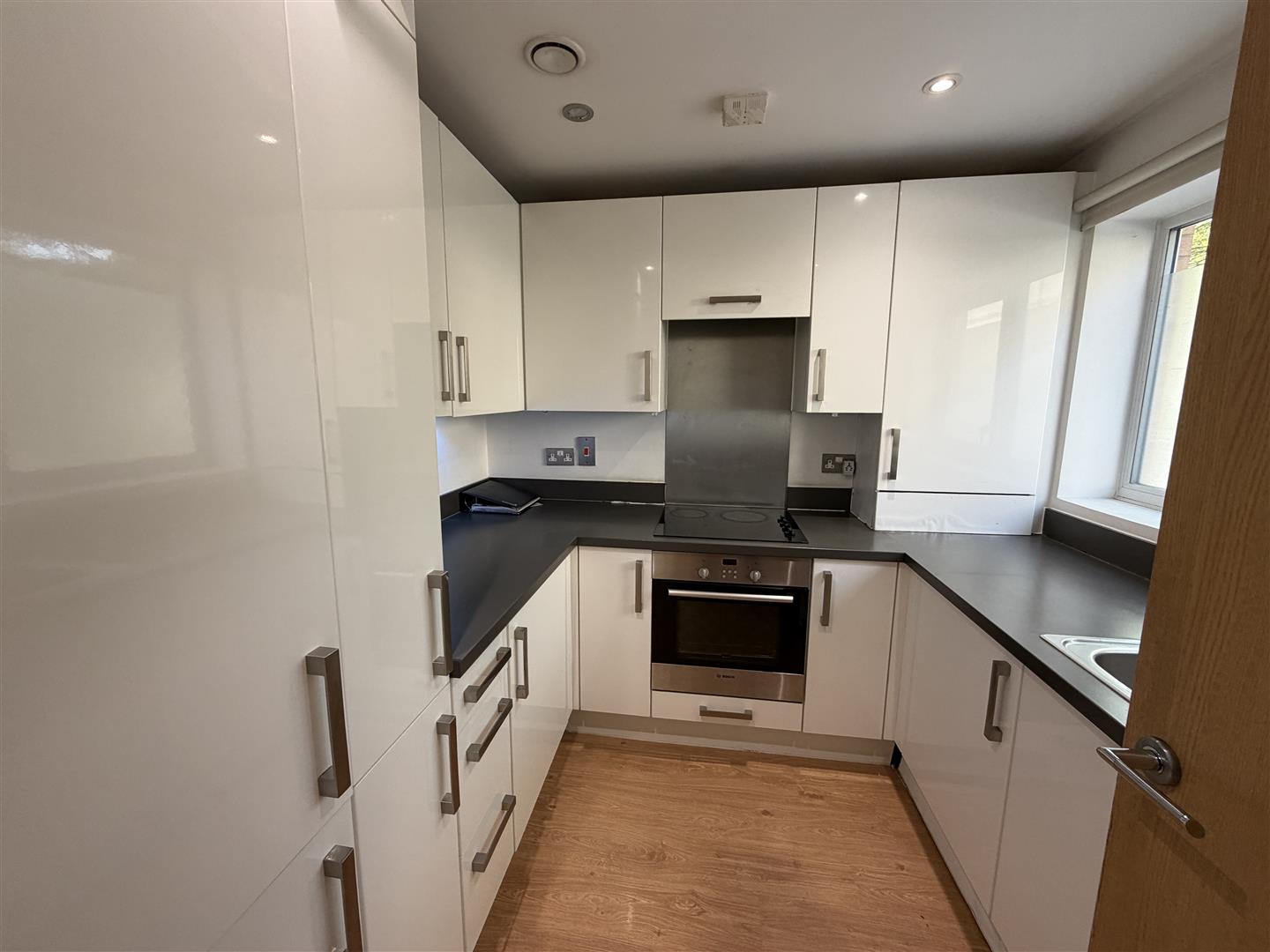2-bed house on 4, Pontes Avenue, Hounslow, £1,850/mo