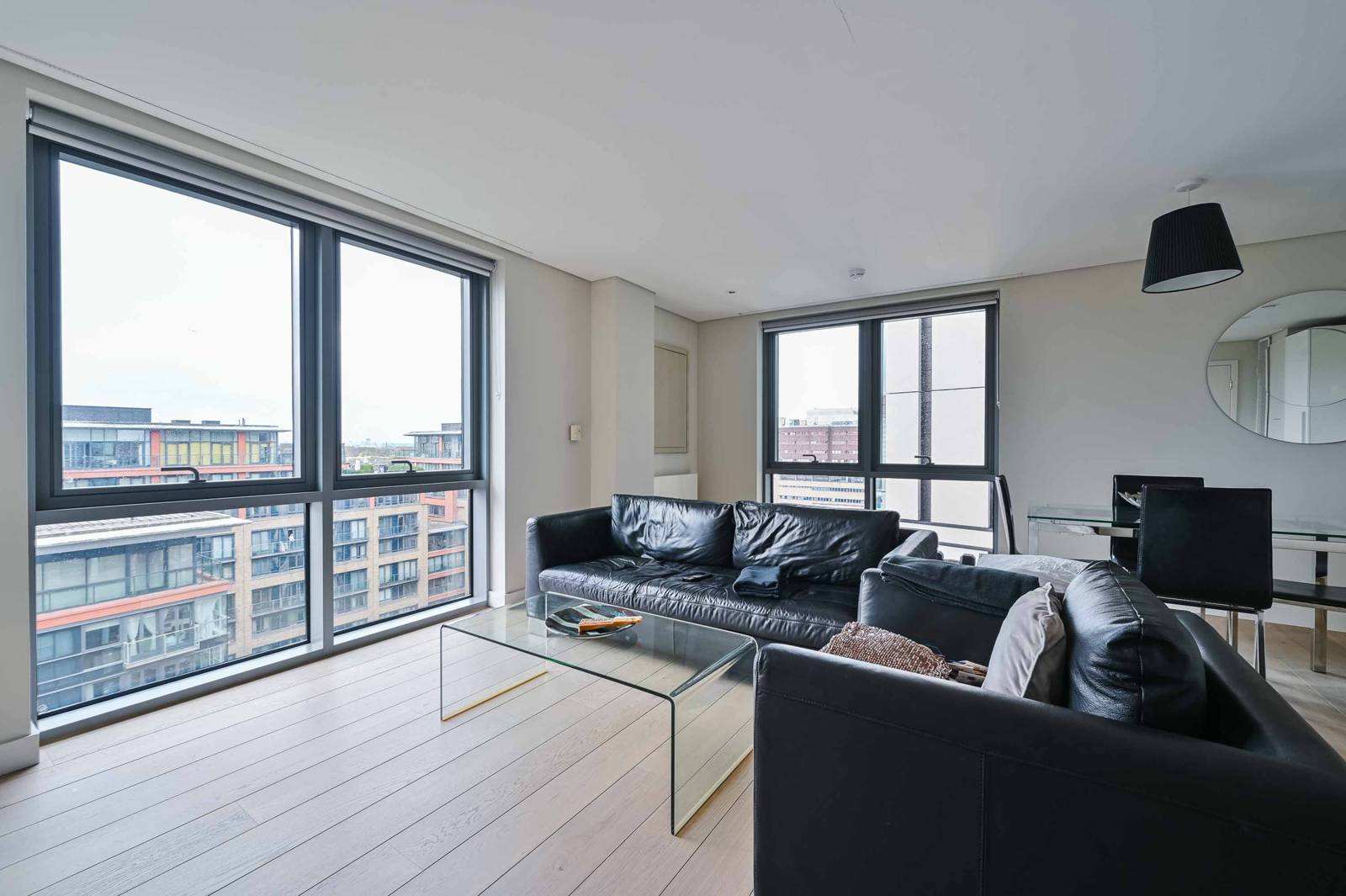 2 bedroom flat for sale 0