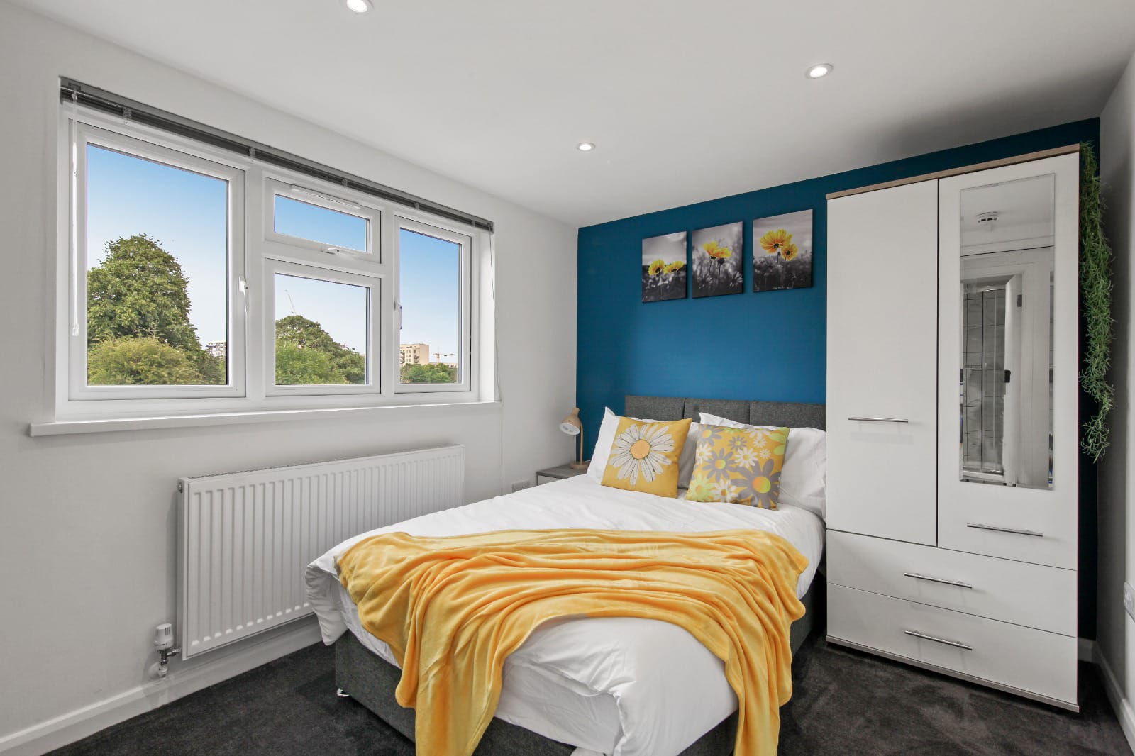 101, Bulstrode Avenue, Hounslow photo 2