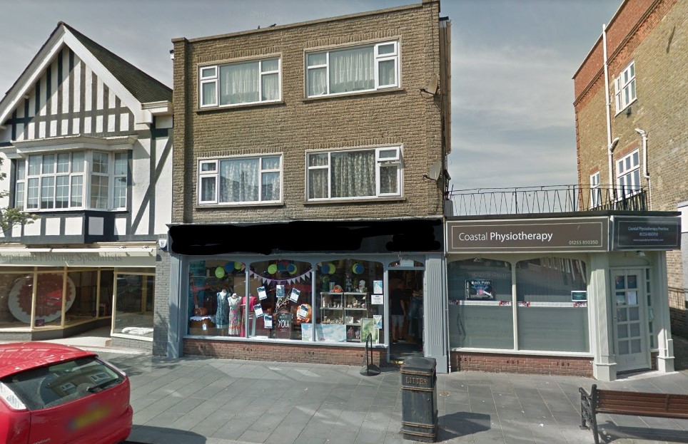 93b, Connaught Avenue, Frinton On Sea photo 2