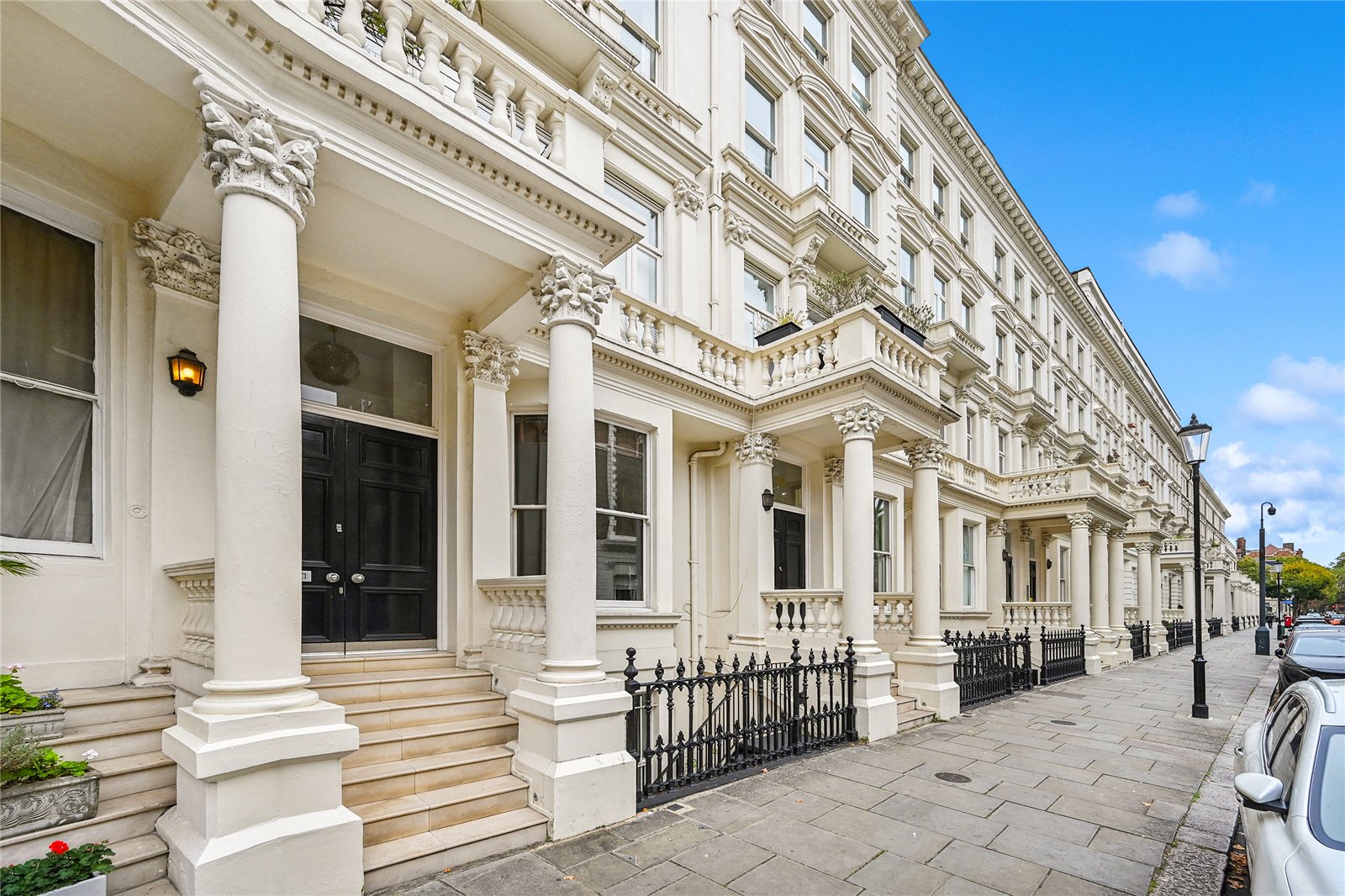 2 bedroom flat for sale 0