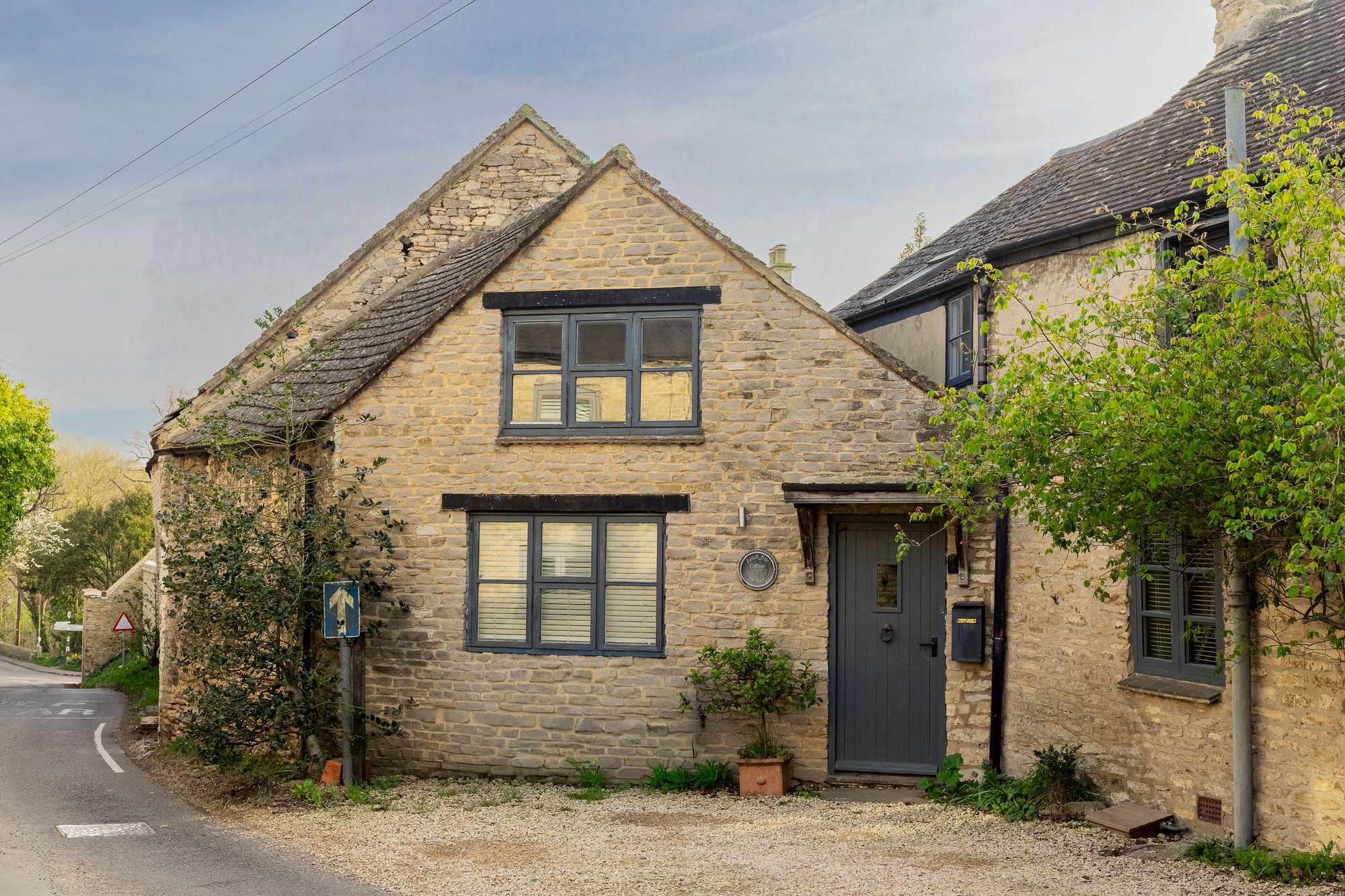 3-bed house on Black Fire Cottage, The Walk, Kidlington, £675,000