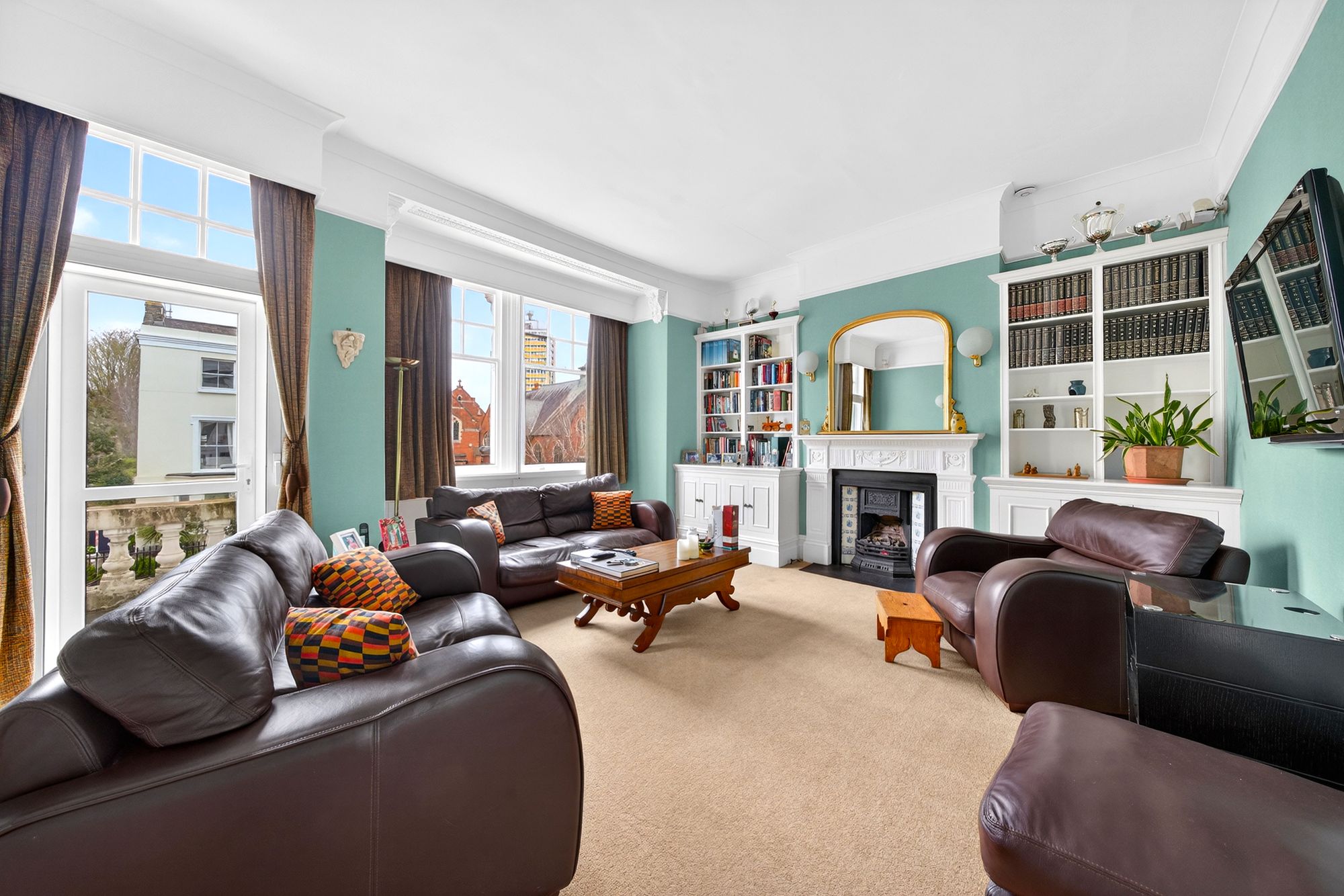 5 bedroom end terrace house for sale 0