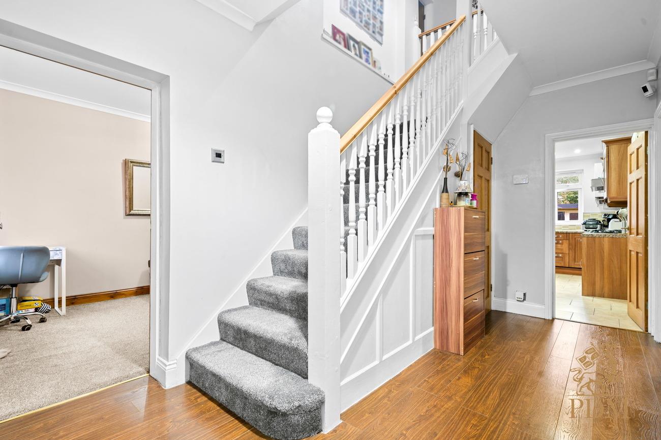 Photos of Ranelagh Grove, Wollaton, Nottingham NG8 65834214