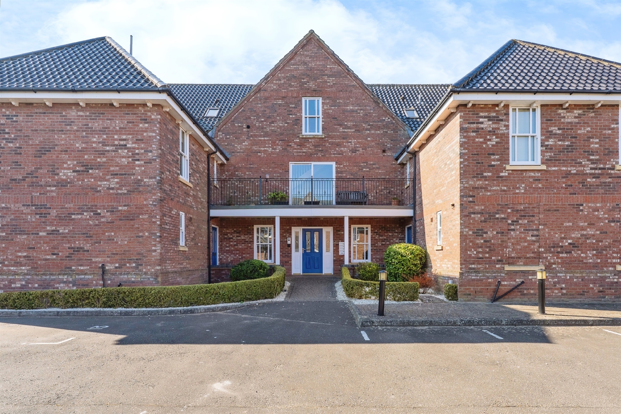 2-bed flat on Flat 10, Regal Court, Peacock Lane, Holt, £280,000