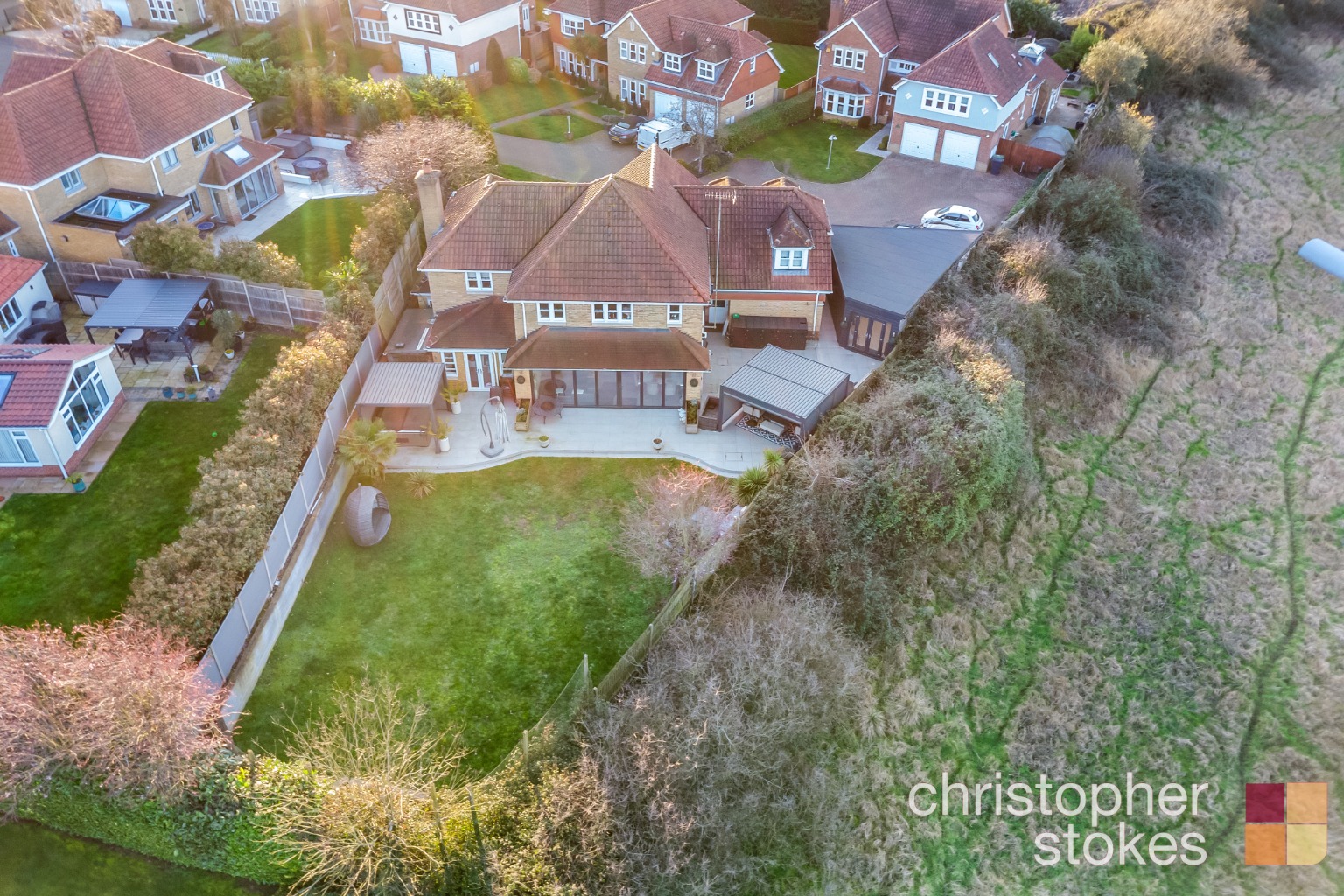 5 bedroom detached house for sale 0